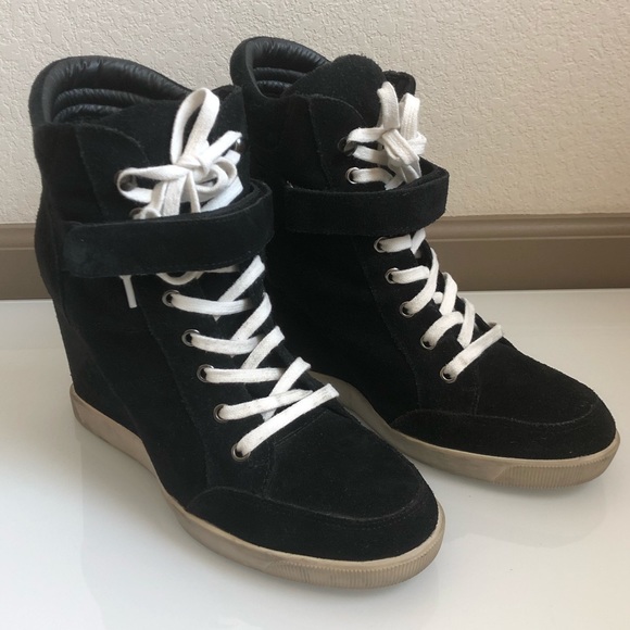 Steve Madden Sneaker Wedge size 9.5 - Discount Shipping! - Picture 1 of 5